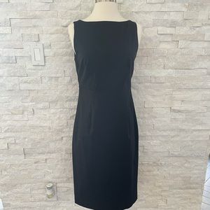 Banana Republic stretch sheath